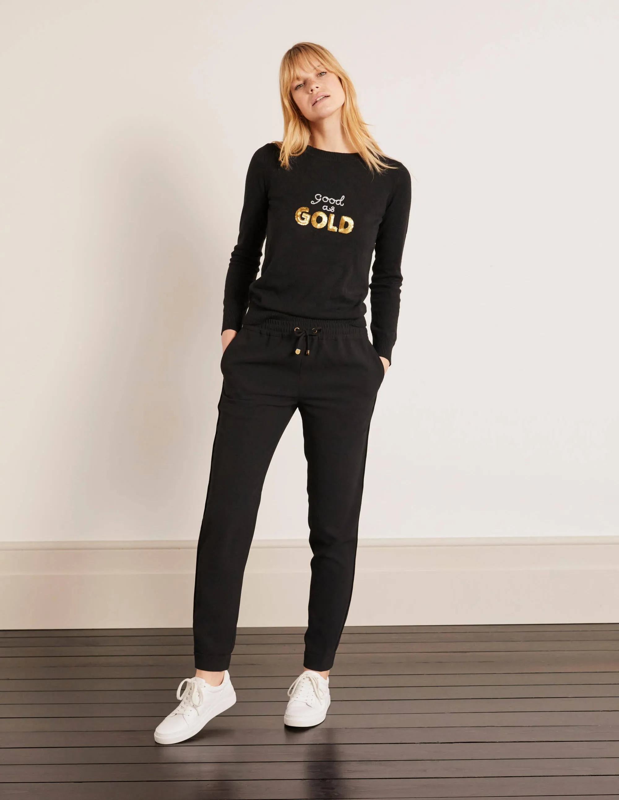 Clovelly Woven Joggers-Black