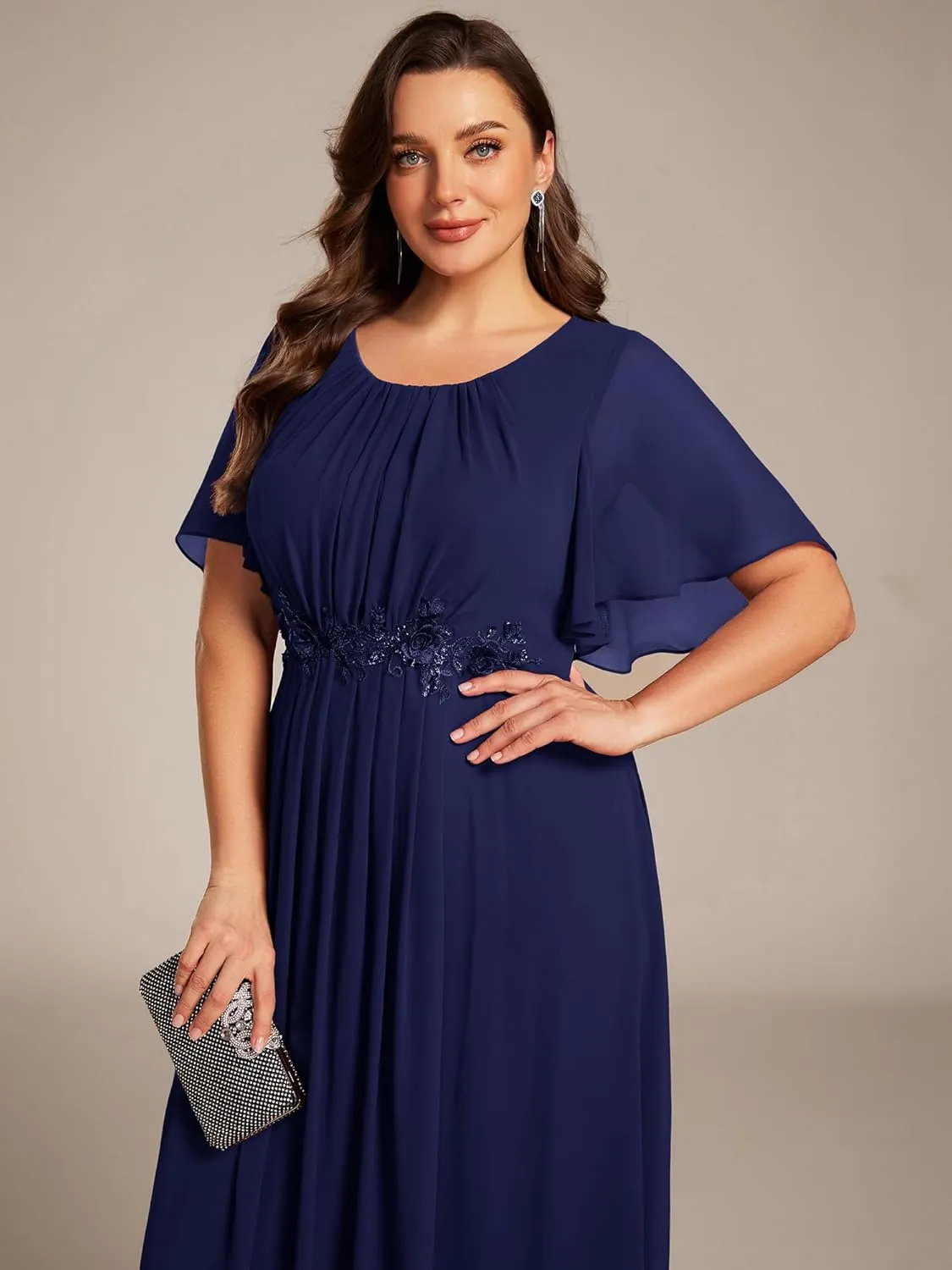 Ever-Pretty Plus Women's Round Neck Appliques Chiffon Short Sleeves Long Plus Size Formal Dresses Evening Gowns 02960-DA
