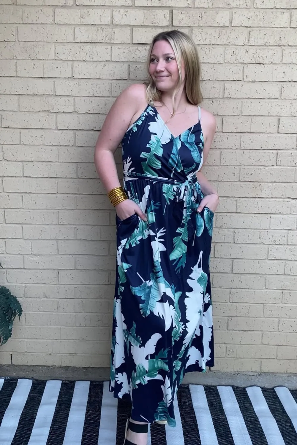OUGES Womens Summer Maxi Dress V Neck Floral Adjustable Spaghetti Strap Beach Dresses with Pockets