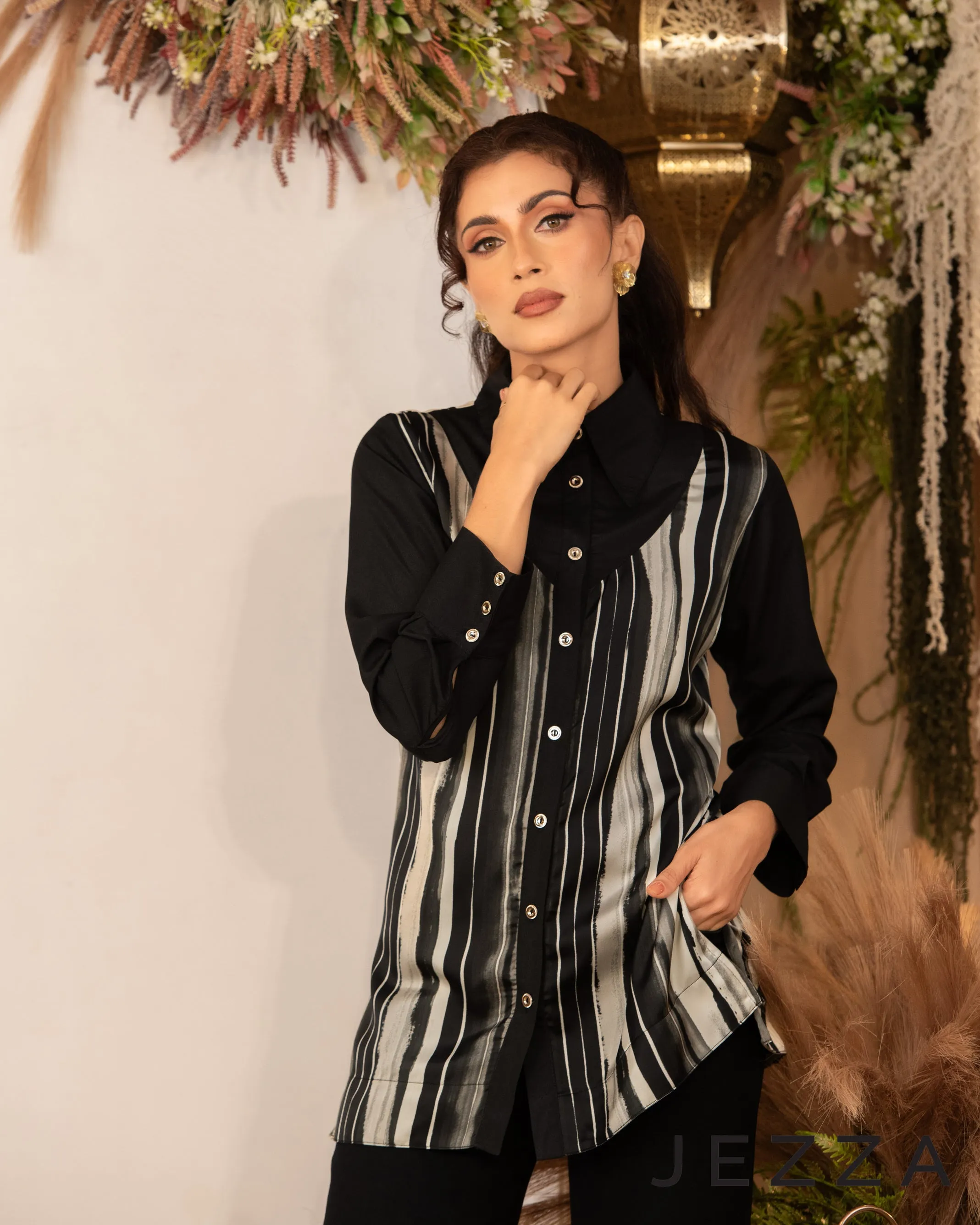 Printed Polyester & Twill Button-Down Top 59781