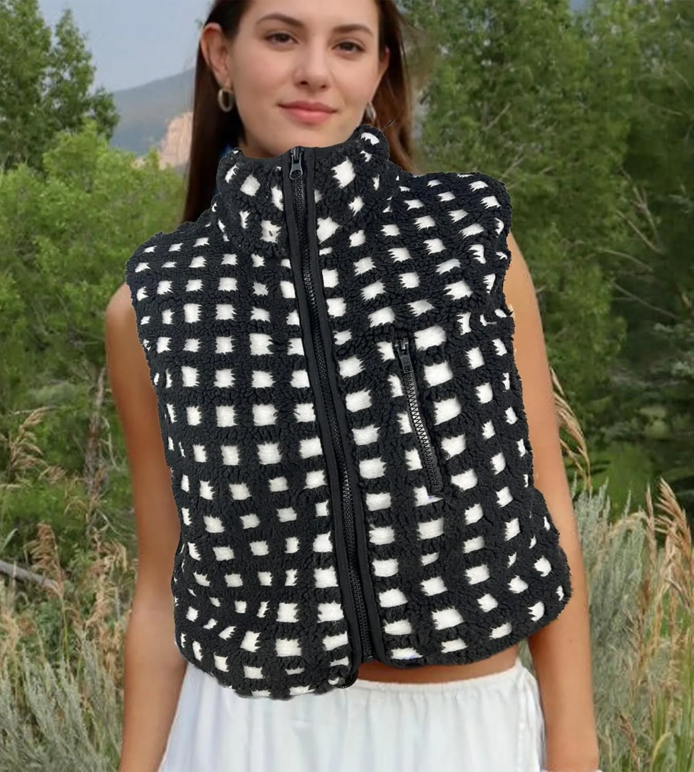 Womens Checkered Sherpa Vest Fleece Jacket Lightweight Zip Up Sleeveless Crochet Plaid Gilet with Pocket