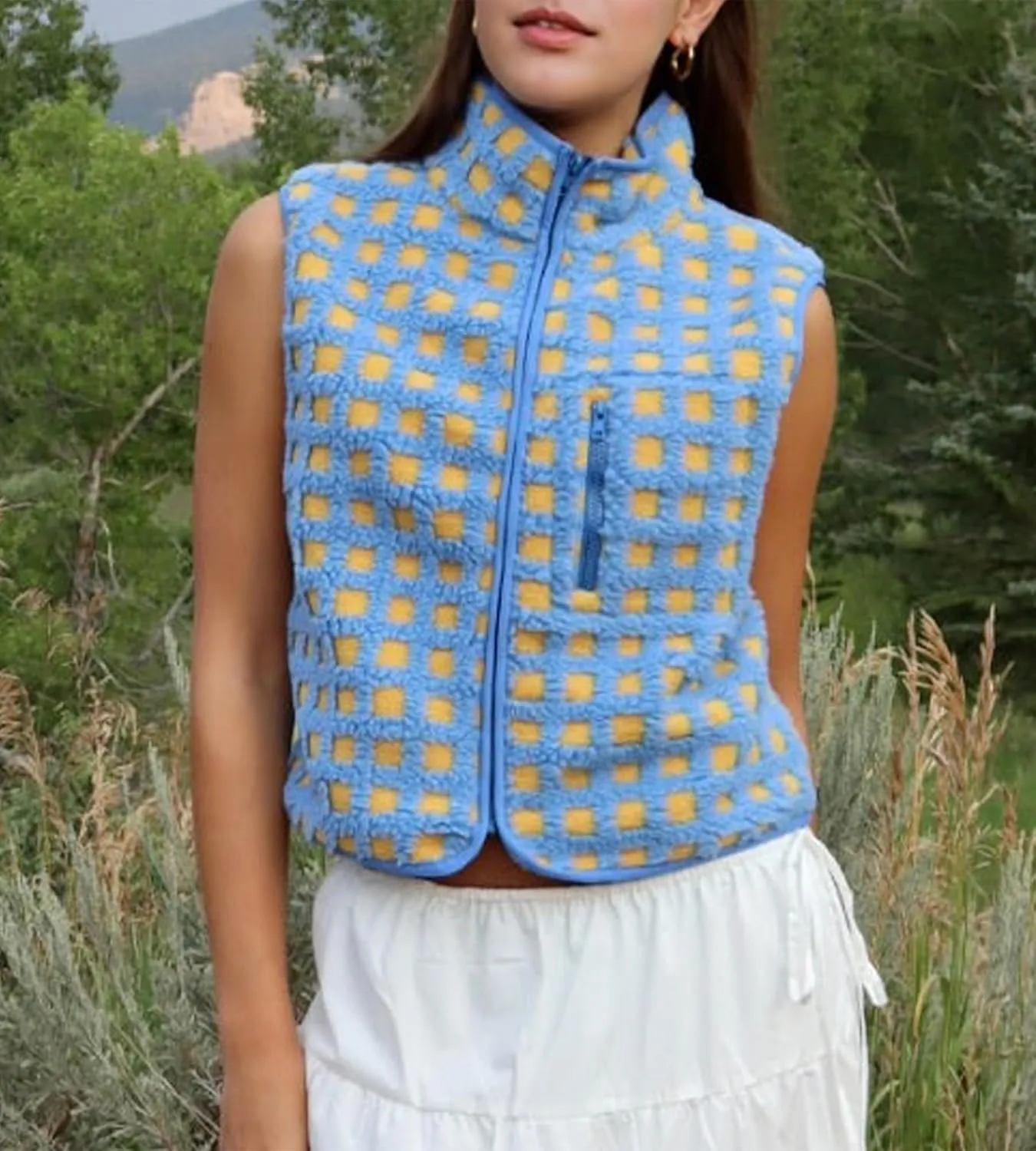 Womens Checkered Sherpa Vest Fleece Jacket Lightweight Zip Up Sleeveless Crochet Plaid Gilet with Pocket